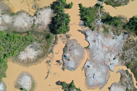 Armed Groups Destroy Amazon Rainforest in Peru's Illegal Gold Rush