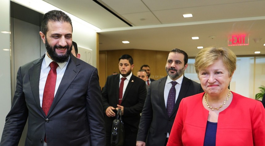 Trump Receives Syria's New Leader in Remarkable Diplomatic Reversal