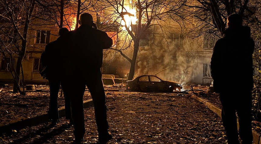 Kremlin Dampens Expectations for Ukraine Peace Deal as Negotiations Continue