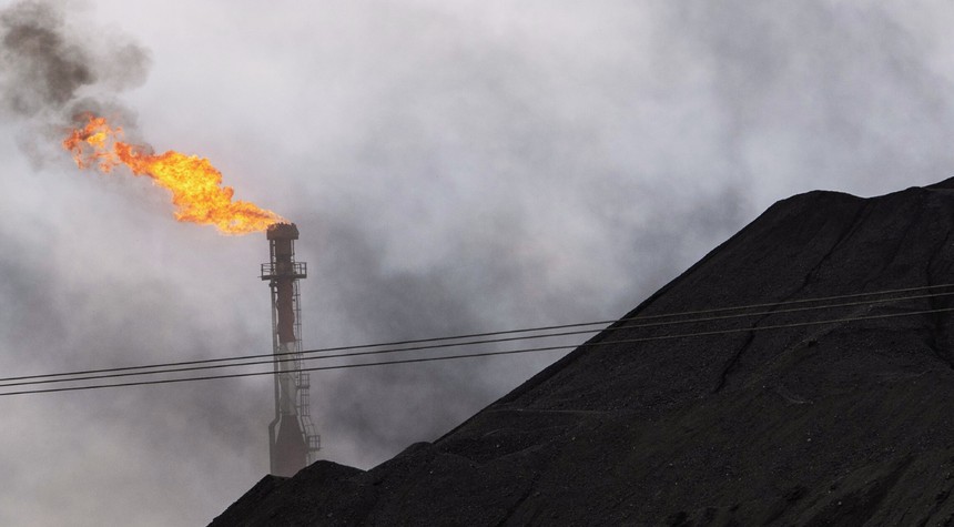 United States Intercepts Sanctioned Tanker Carrying Venezuelan Crude Off South American Coast