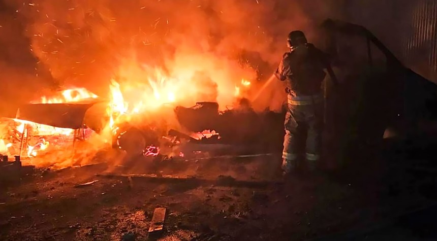 Russia Launches Massive Christmas Attack on Ukraine as Peace Talks Stall