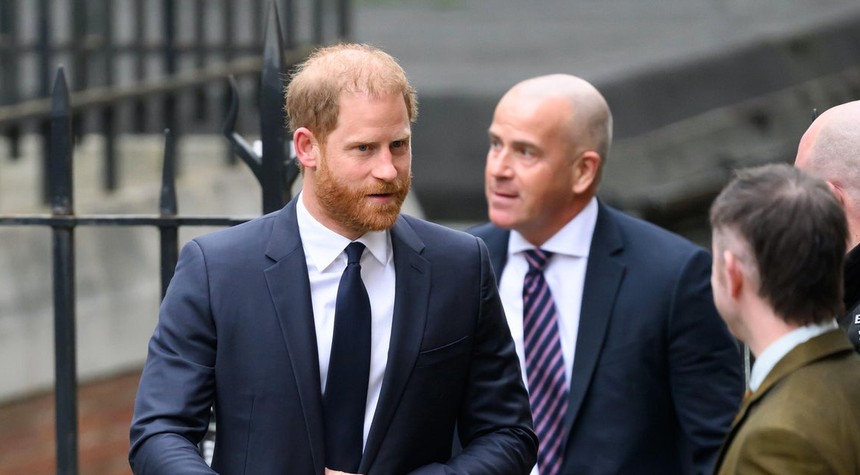 Prince Harry Testifies in Phone Hacking Case Against Daily Mail Publisher