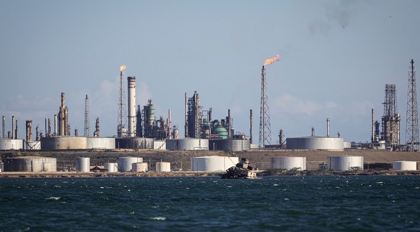 Venezuela Begins Energy Exports to United States After Leadership Transition