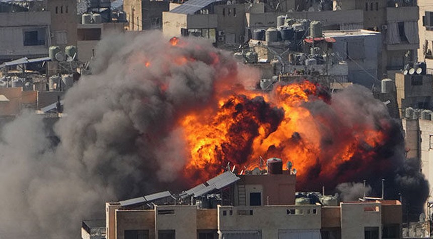 Israeli Strike Targets Iranian Revolutionary Guard Commanders in Beirut