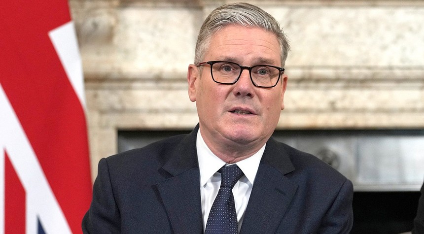 Prime Minister Starmer Approves American Request to Launch Iran Strikes from UK Facilities