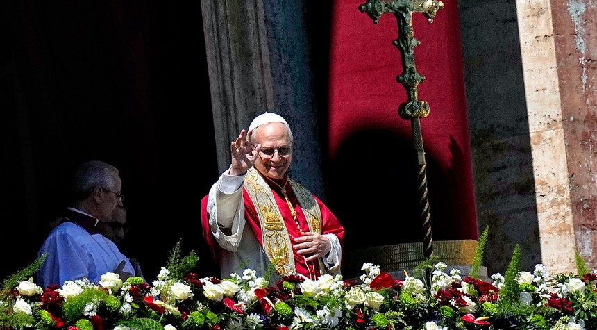 Pope Leo XIV Delivers First Easter Message Calling for Global Peace