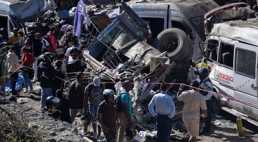 Thirteen Dead in Highway Attack as Colombia Faces Renewed Guerrilla Violence