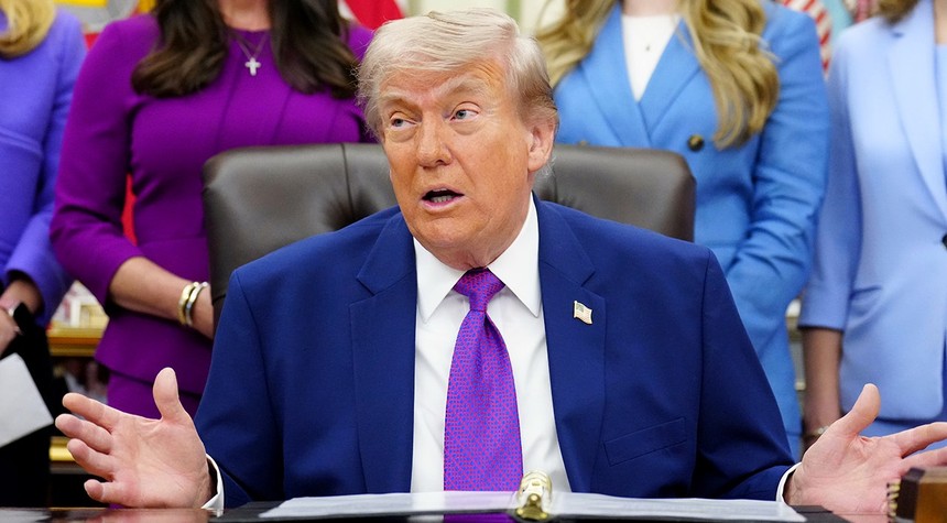 Trump Intensifies Pressure on Iran as Nuclear Negotiations Stall