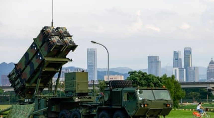 Pentagon Halts Taiwan Military Equipment Sales During Iran Conflict