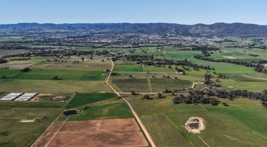 Aboriginal Rock Shelter Destroyed During Australian Renewable Energy Project Construction