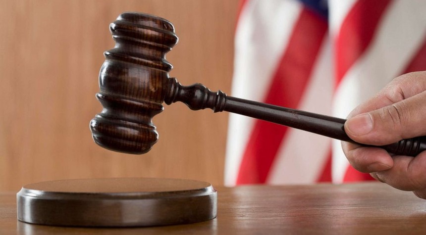 Immigration Courts Implement Mass Hearing Procedures as Deportation Cases Accelerate