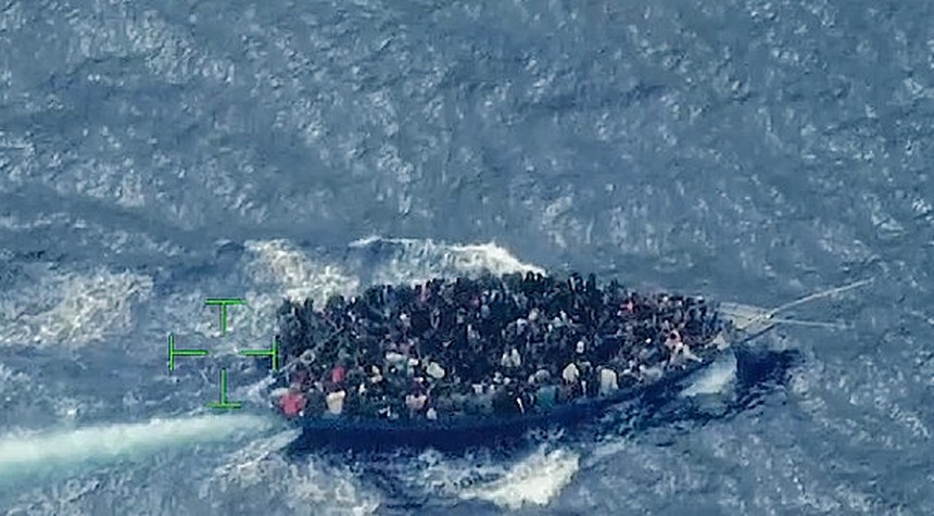 U.S. Air Patrol Tracks Disabled Migrant Vessel Before Rescue Operation