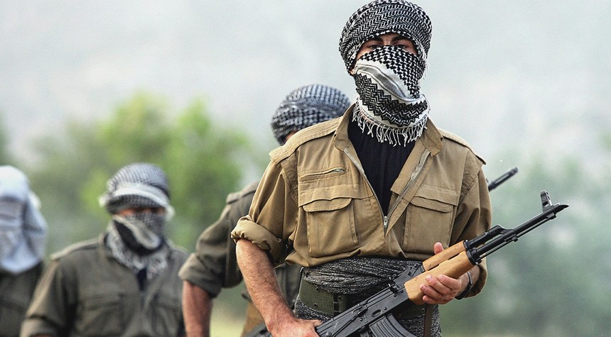 Iranian Security Forces Face Renewed Kurdish Attacks Amid Fragile US Negotiations