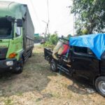 Thirteen Wedding Guests Killed in Highway Collision on Java Island