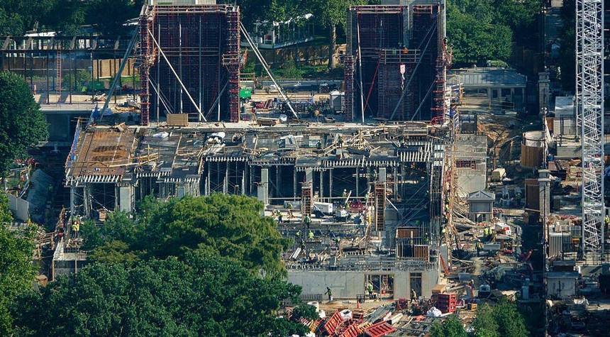 White House Ballroom Project Halted Pending Supreme Court Review