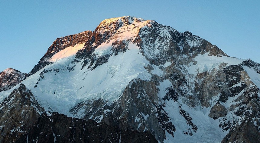Three Bodies Recovered After Deadly Avalanche Strikes Pakistan Mountain