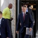 United States and Canada Seek Agreement as New Tariff Deadline Looms