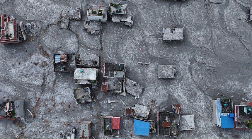 Search Continues for 2,000 Missing After Nepal-Tibet Flash Flood Disaster
