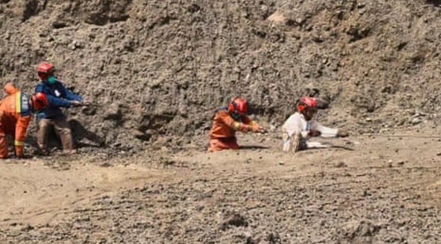 Hope Fades for 43 Missing Australians as Nepal Flood Zone Remains Unreachable