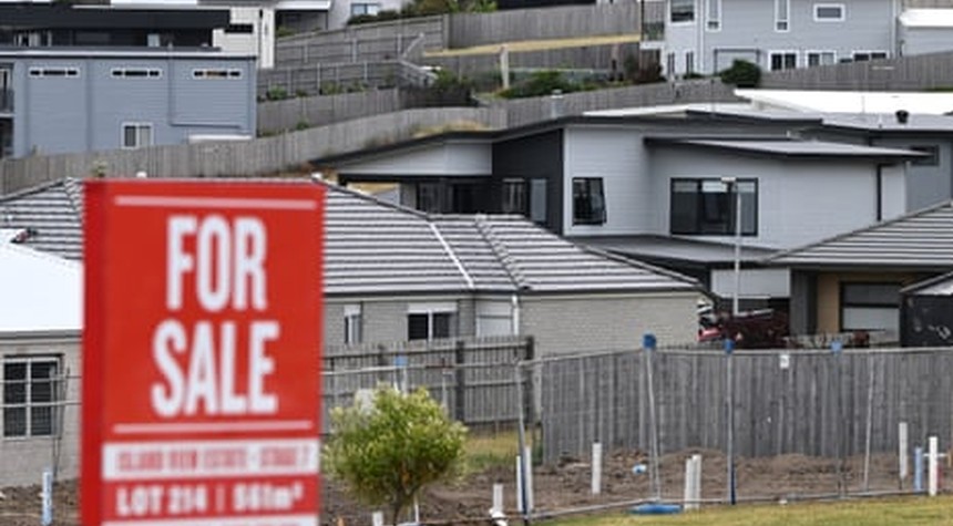 Australia's Housing Market Cools as Economic Pressures Mount