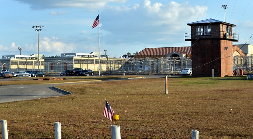 Alabama to Execute Jeffery Lee by Lethal Injection Despite Earlier Nitrogen Agreement