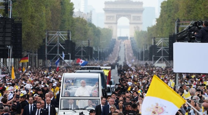Pope Leo XIV Draws Massive Crowds to Paris as France Witnesses Unexpected Religious Revival