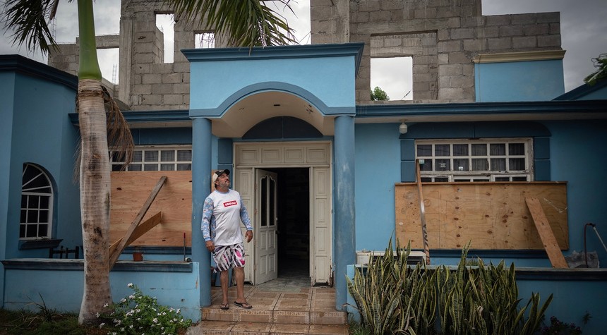 Mexico Weathers Hurricane Strike as Storm System Moves Into United States